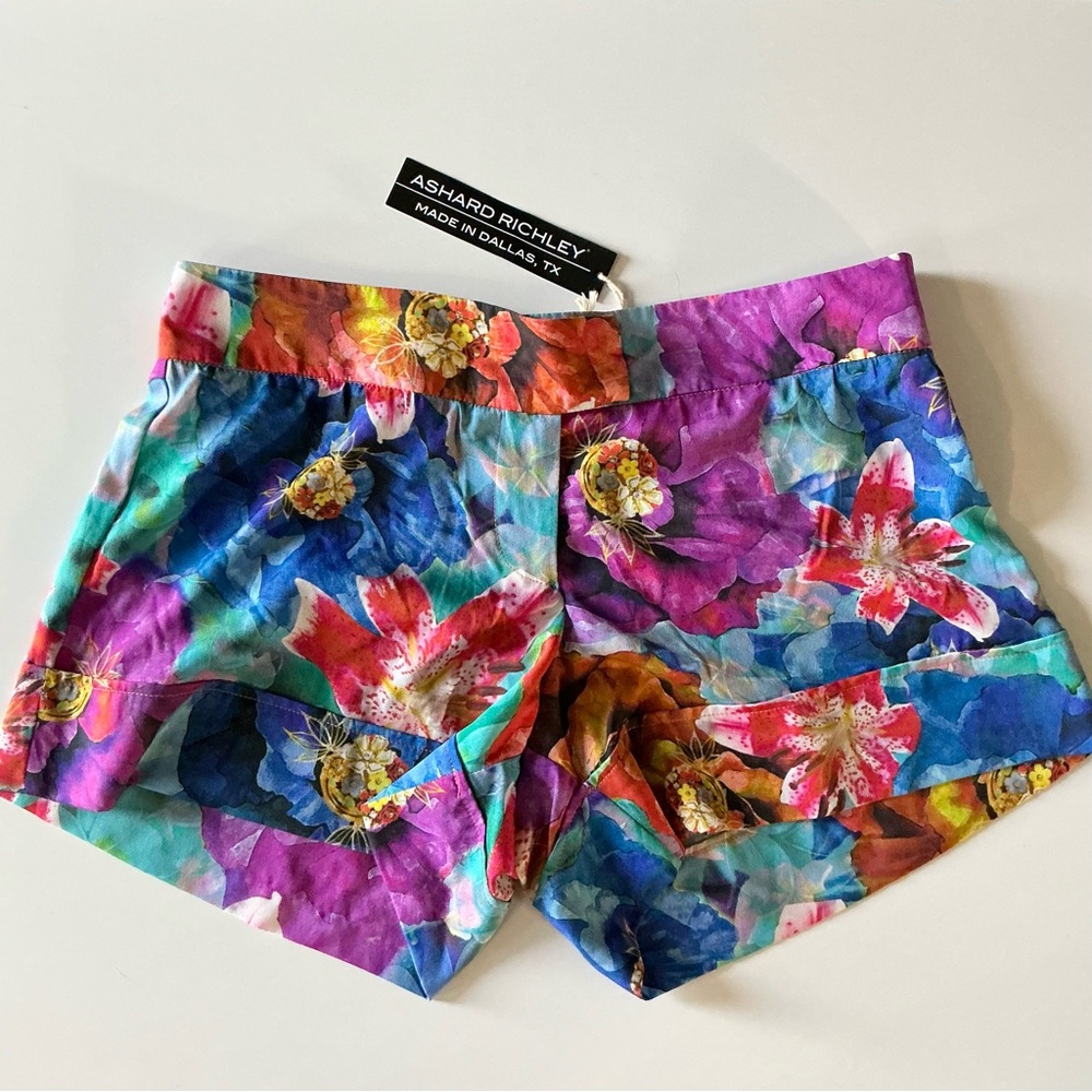 NWT Ashard Richley colorful floral shorts Woman’s X-Small* Made in the USA BX26